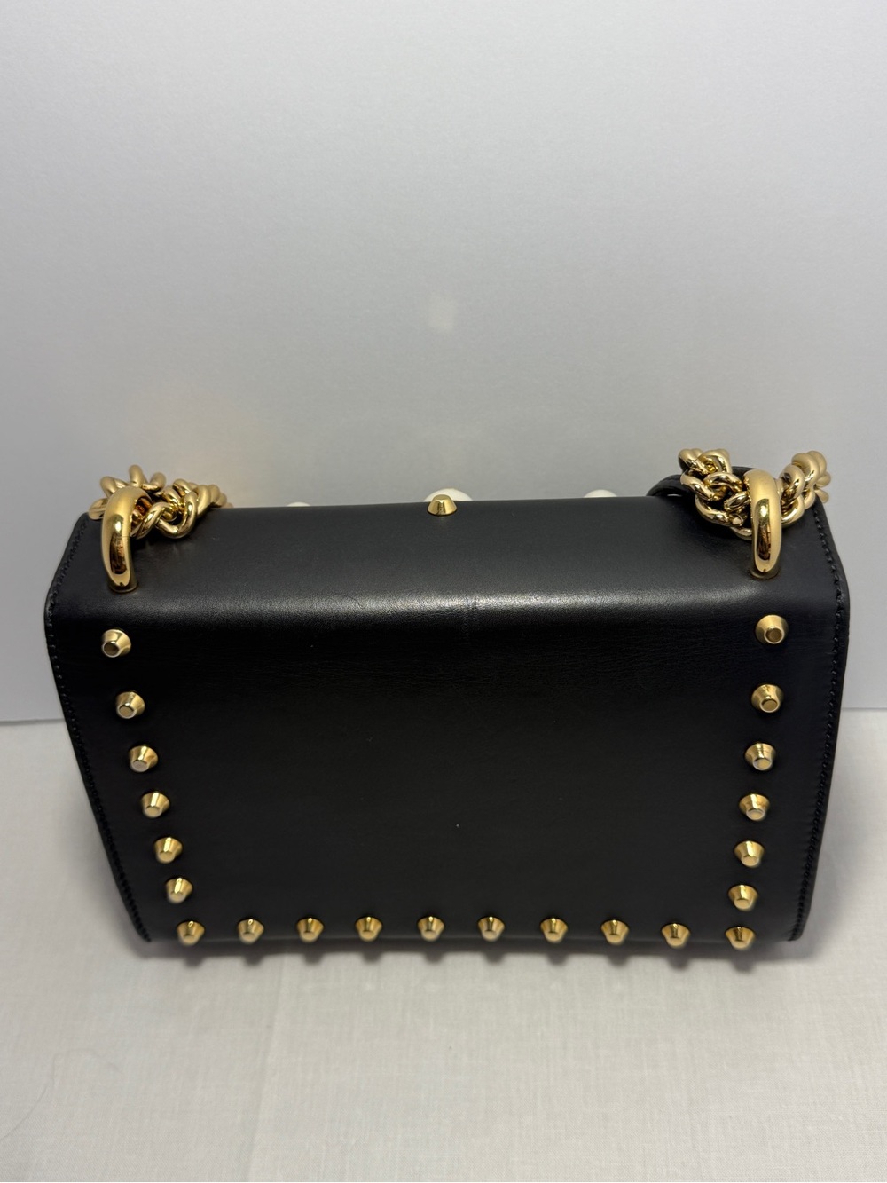 Gucci Women's Padlock Studded Leather Shoulder Bag *AUTHENTIC* - Picture 5 of 5